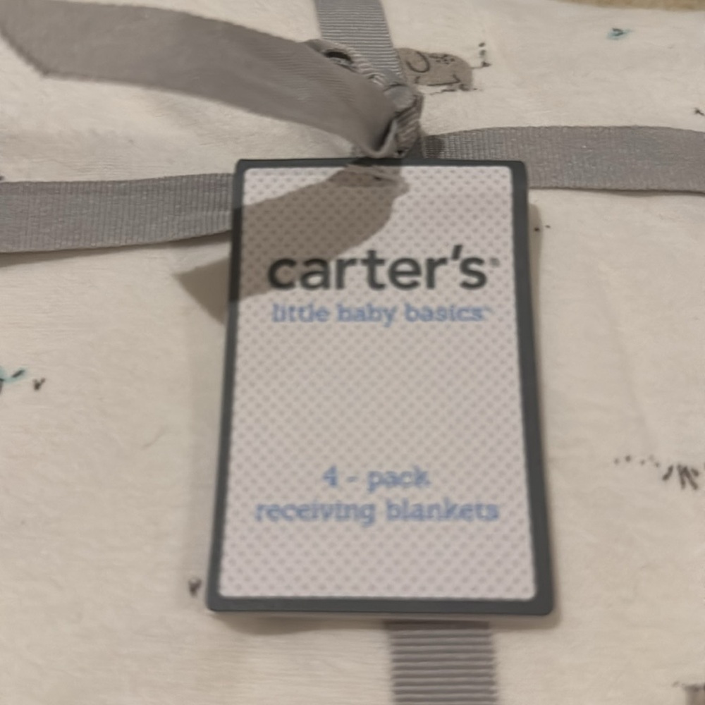 NWT Carter’s 4-pack Receiving Blankets. - Picture 2 of 3